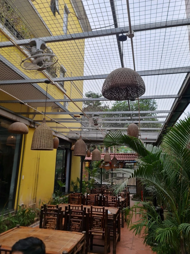 Bếp Khói - Ngoại Giao Đoàn - không gian 3