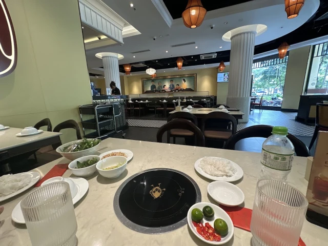 Chả cá Hàng Sơn - Hoàng Đạo Thuý