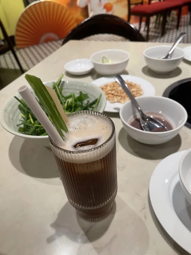Chả cá Hàng Sơn - Hoàng Đạo Thuý