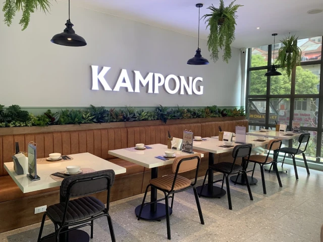 Kampong Chicken House - Nguyễn Văn Lộc - không gian 1