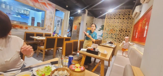 HaoChi Dimsum - Tô Hiệu - không gian 4