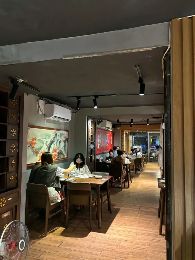 HaoChi Dimsum - Trần Huy Liệu - không gian 2
