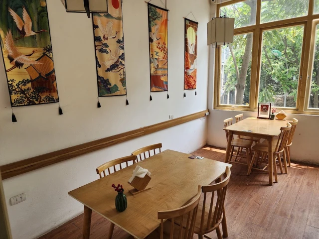 Trạm Sushi - Phan Kế Bính - không gian 5