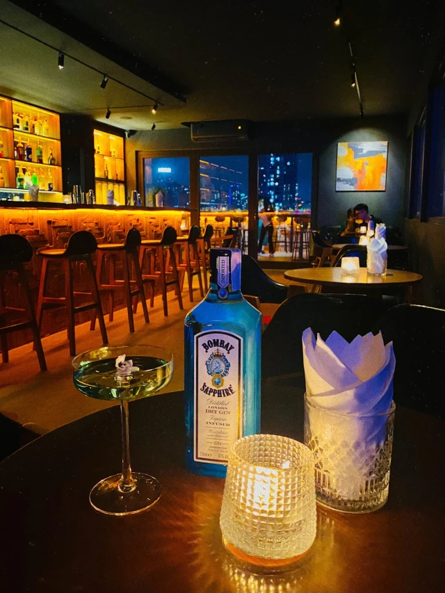 The Laputa Sky Pub & Chill - Nguyễn Khang