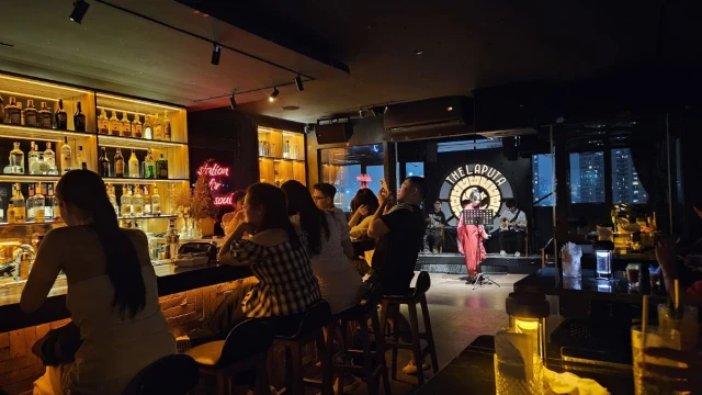 The Laputa Sky Pub & Chill - Nguyễn Khang - không gian 3