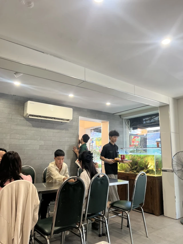 Bít Tết Ngọc Hiếu - Tô Hiệu - không gian 5