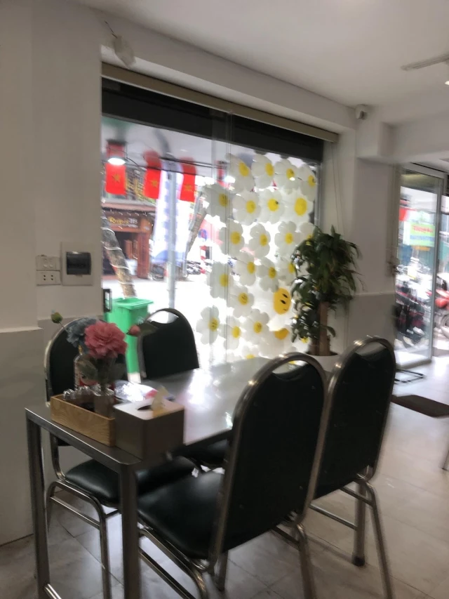 Bít Tết Ngọc Hiếu - Tô Hiệu - không gian 6