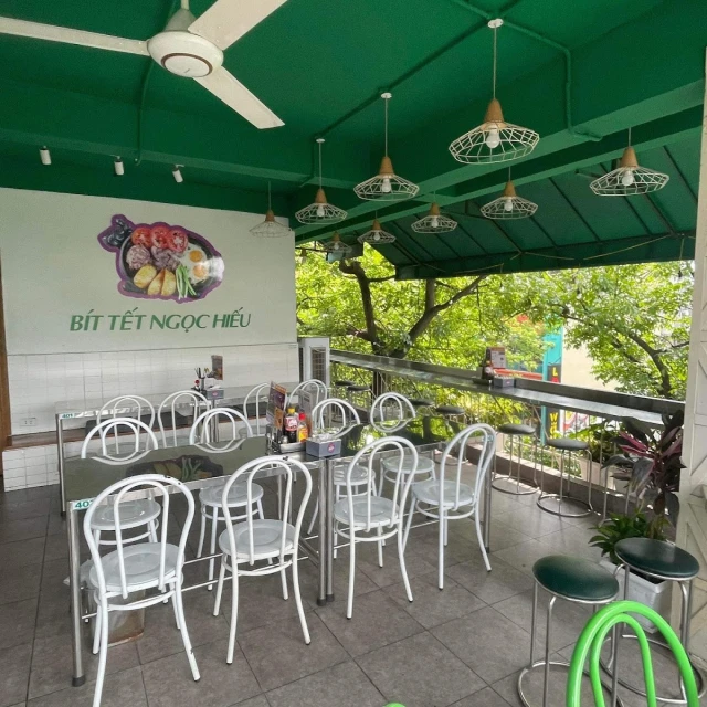 Bít Tết Ngọc Hiếu 3 - Trần Duy Hưng - không gian 1