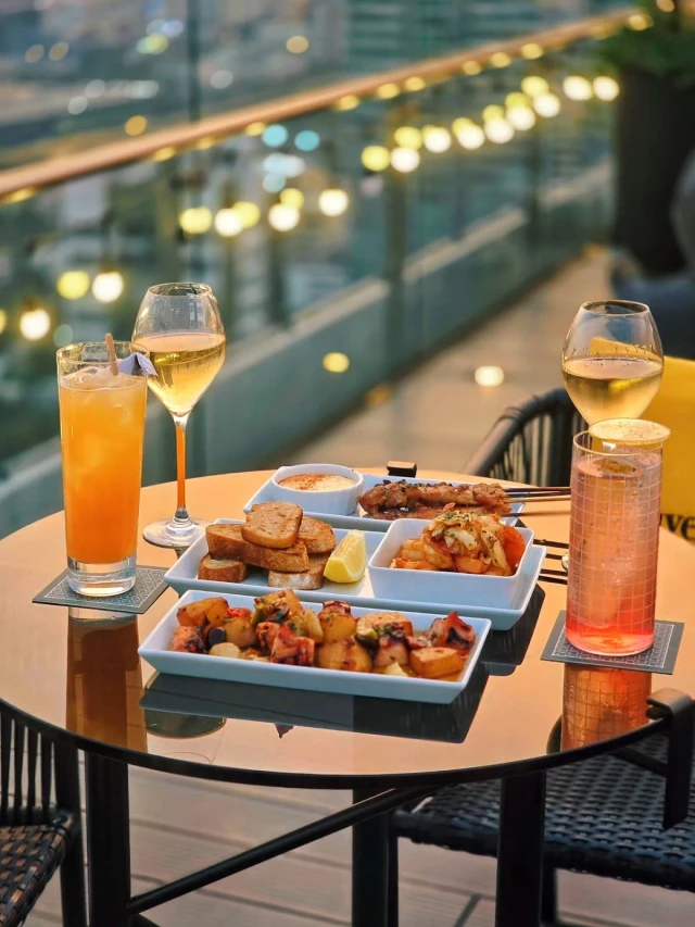 Terraco Sky Bar - Hàng Dầu