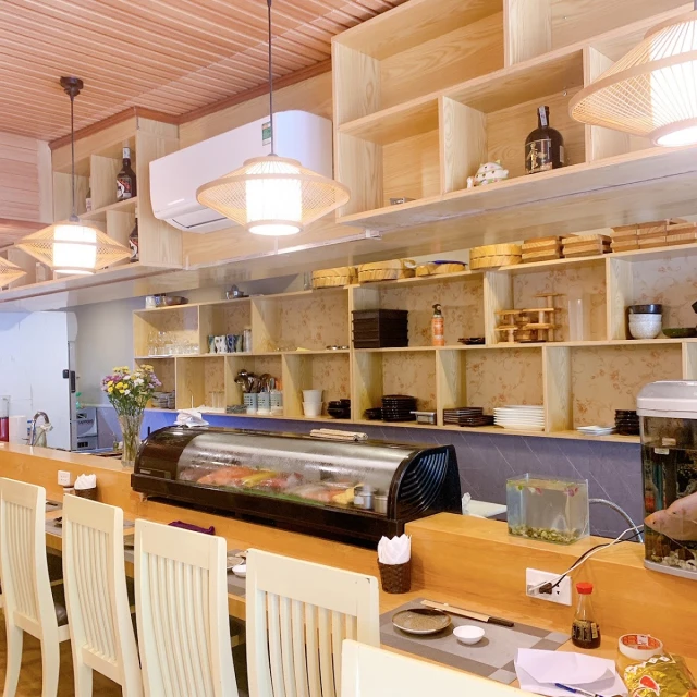 Sushi 24 - Kim Mã - không gian 1