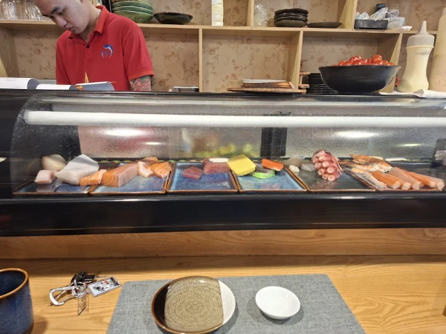 Sushi 24 - Kim Mã - không gian 6