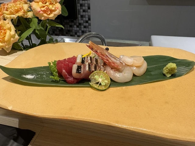 Ringo J-Style - Vạn Phúc