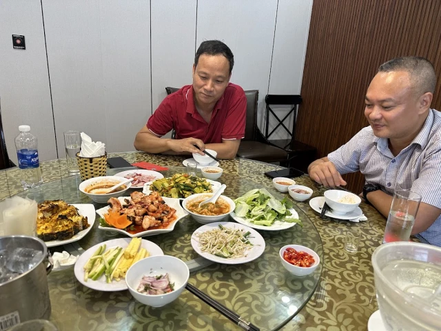 Phiến Hoan - Nguyễn Xuân Khoát