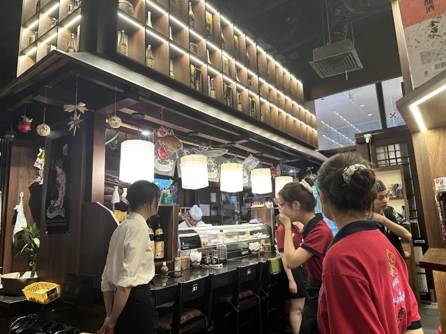 Sushibar - The Loop IPH Xuân Thủy - không gian 5