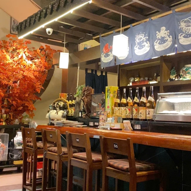 Sushibar - Trung Hòa - không gian 1