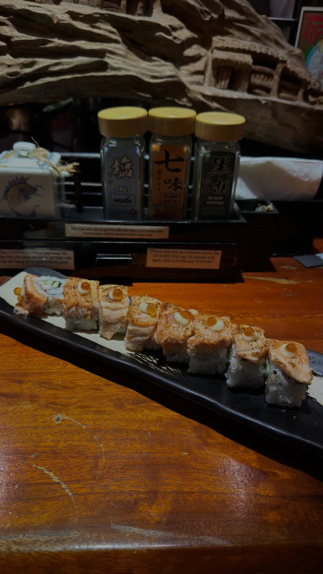 Sushibar - Trung Hòa - không gian 2