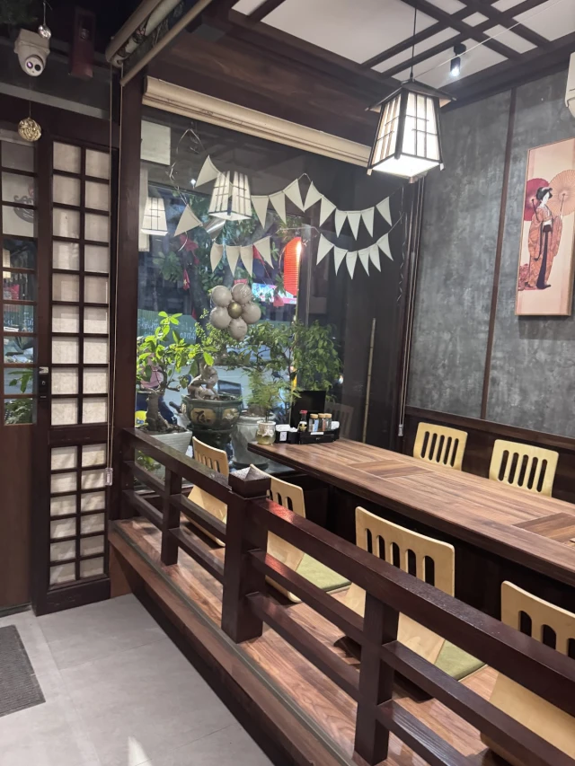 Sushibar - Nguyễn Văn Lộc - không gian 1
