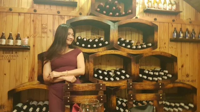 Huyen Thu Winecellar & Steakhouse - Hàm Long - không gian 4