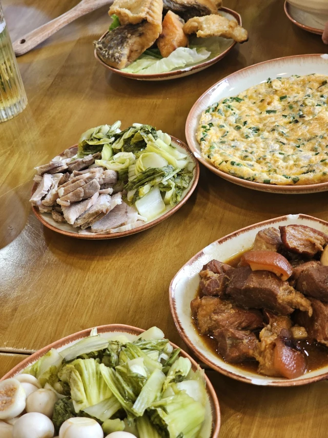 Cơm Nhà Bông - Tố Hữu