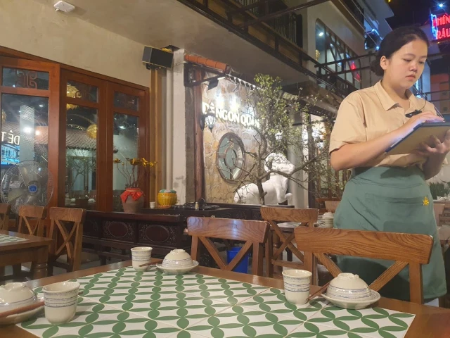 Dê Ngon Quán - Nguyễn Xuân Khoát - không gian 5