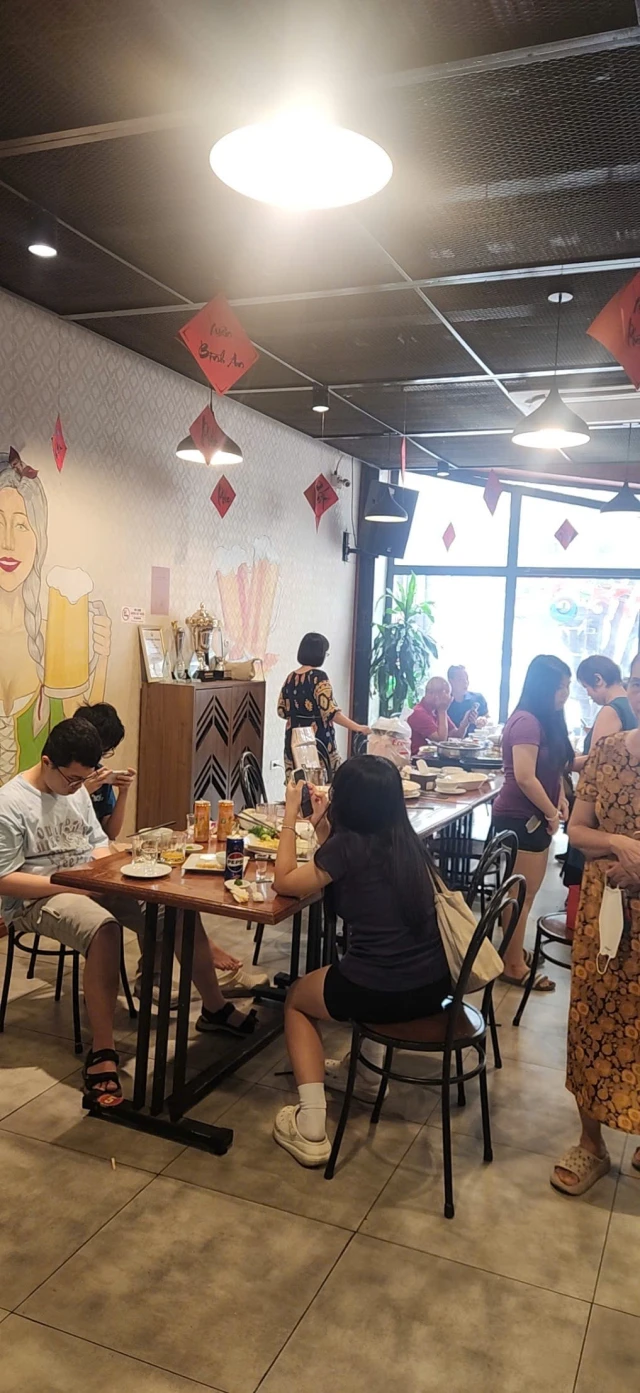 Thái Tuấn - Khúc Thừa Dụ - không gian 3