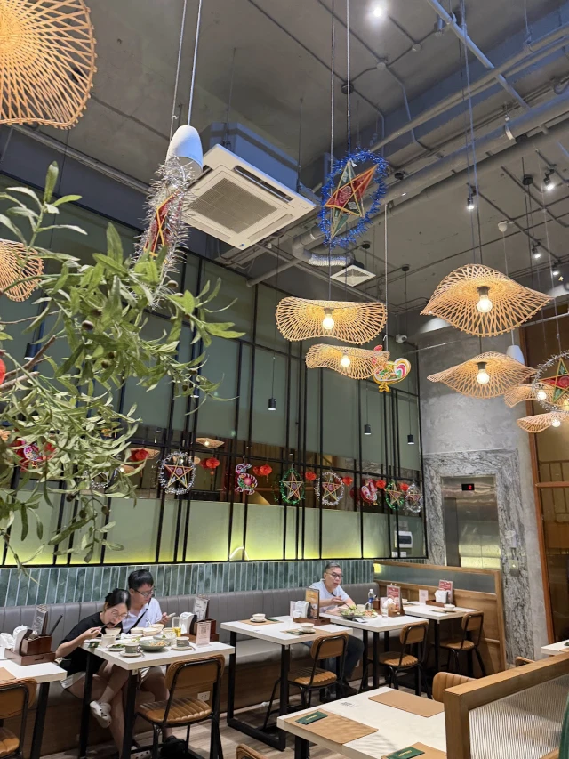 Kampong Chicken House - Ngoại Giao Đoàn - không gian 2
