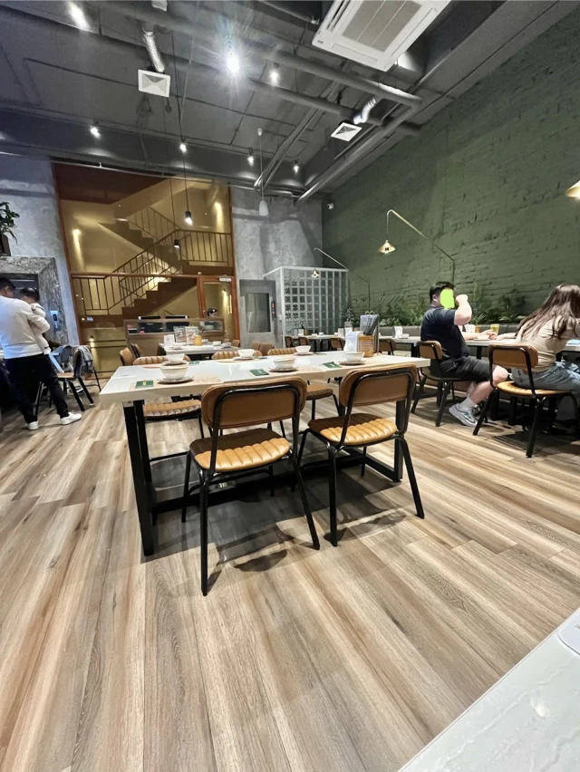 Kampong Chicken House - Ngoại Giao Đoàn - không gian 6
