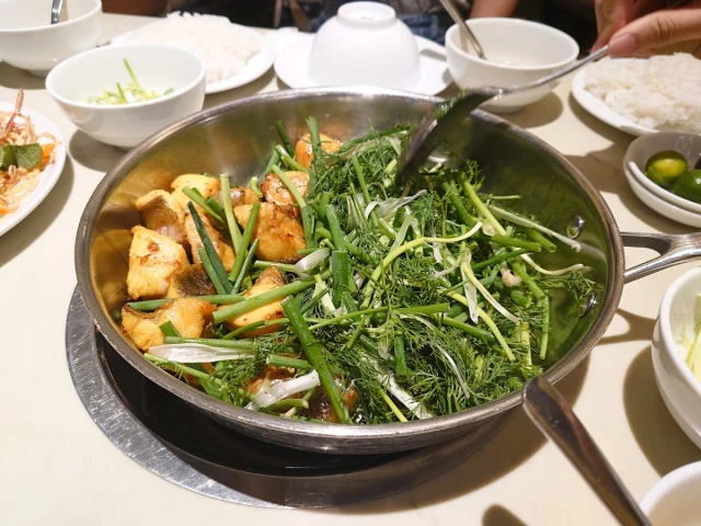 Chả Cá Hàng Sơn - Tông Đản