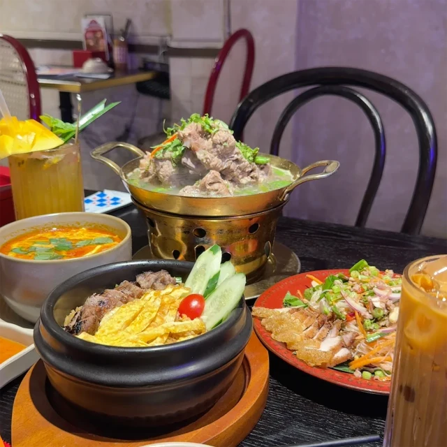 Pai Kin Khao - Giảng Võ