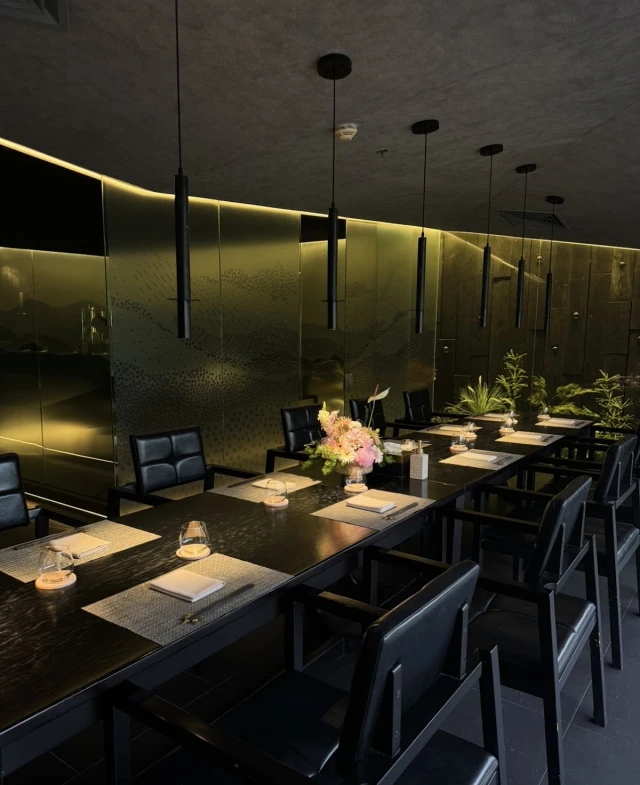 Nuboko Sushi Teppanyaki - Lý Thường Kiệt - không gian 1