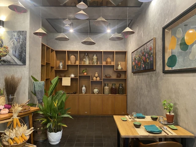 Spice Viet Hanoi - Nguyễn Trường Tộ - không gian 6