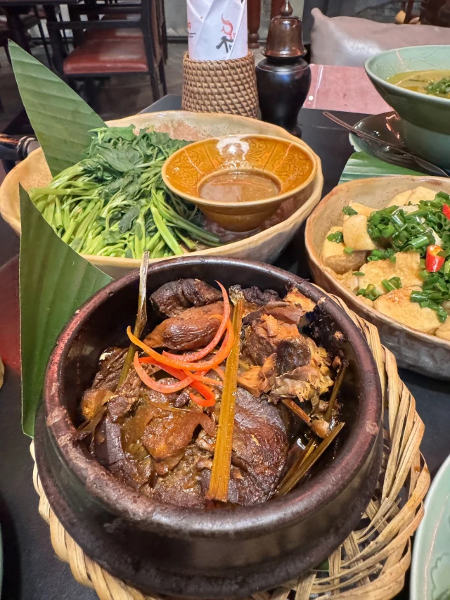 Phụng Thành - Traditional Cuisine - Nguyễn Bỉnh Khiêm
