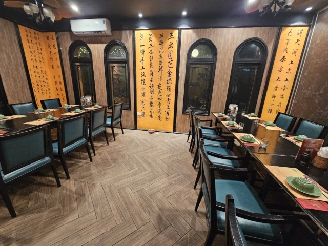 Phụng Thành - Traditional Cuisine - Nguyễn Bỉnh Khiêm - không gian 6