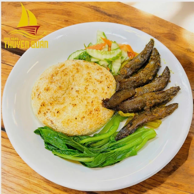 Thuyền Quán - Văn Khê