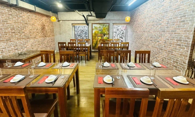 Thuyền Quán - Văn Khê - không gian 1
