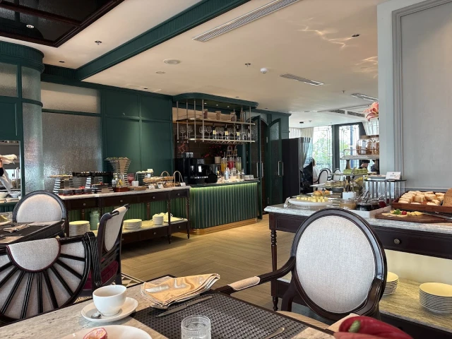 Diên Vị Dining - Đào Duy Từ - không gian 4