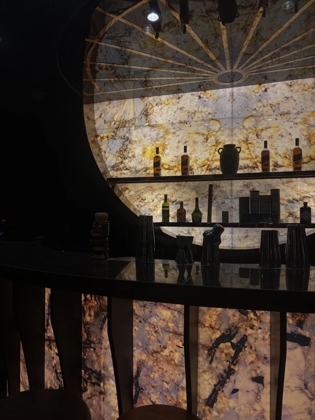 Ruby Sky Bar - Đào Duy Từ - không gian 3