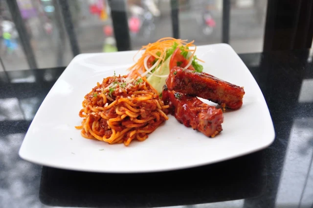 Pepperonis - Hàng Trống