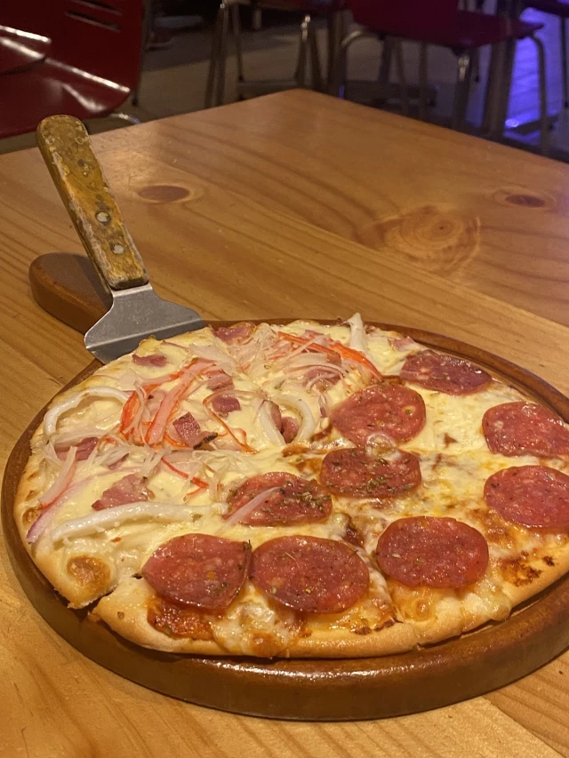 Pepperonis - Hàng Trống