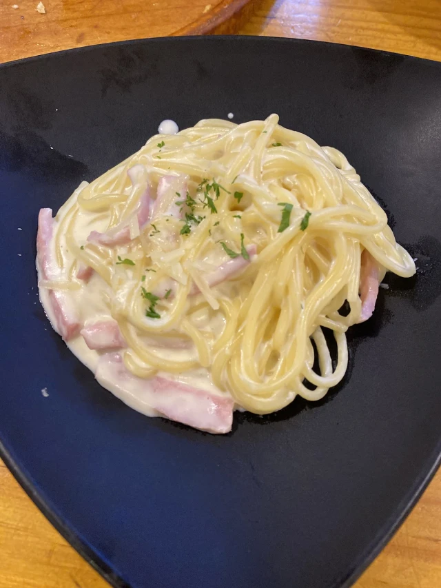 Pepperonis - Hàng Trống