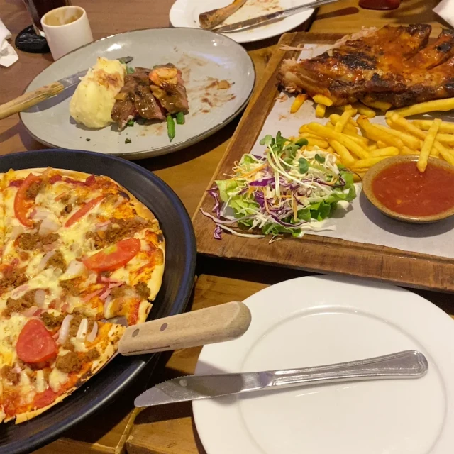 Al Fresco’s - Tô Ngọc Vân