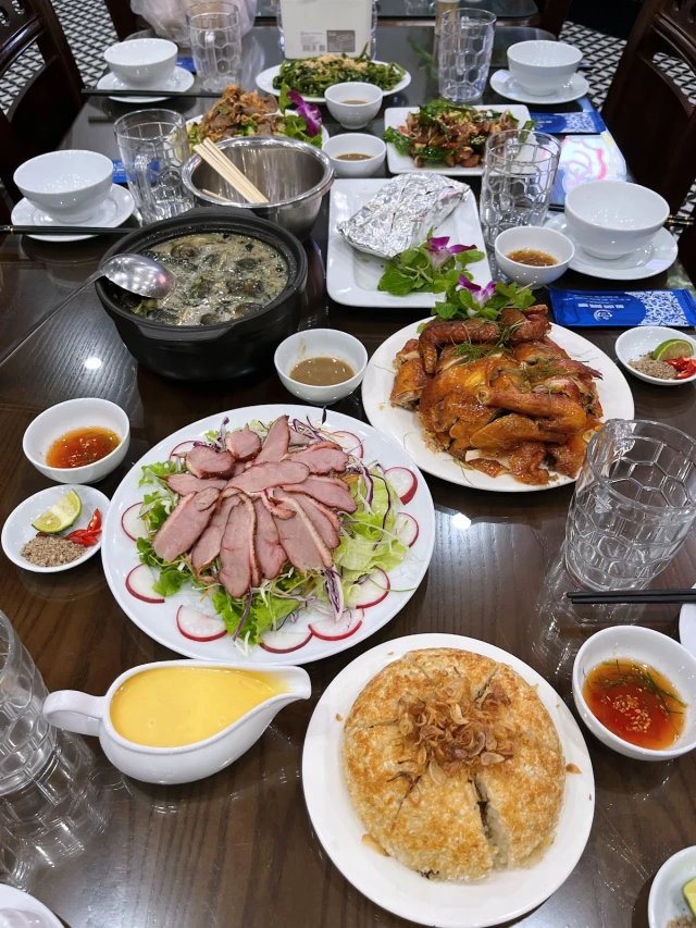 Quang Minh - KĐT Văn Phú