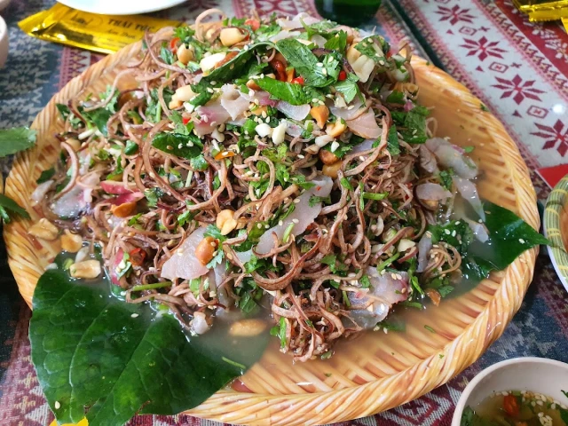 Thái Tộc Quán - Linh Đàm