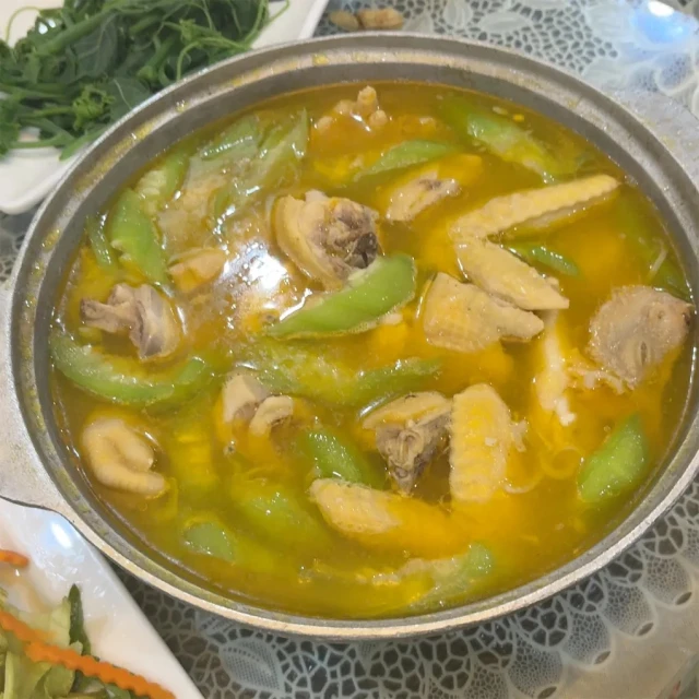 Ớt Xanh - Hồ Đắc Di