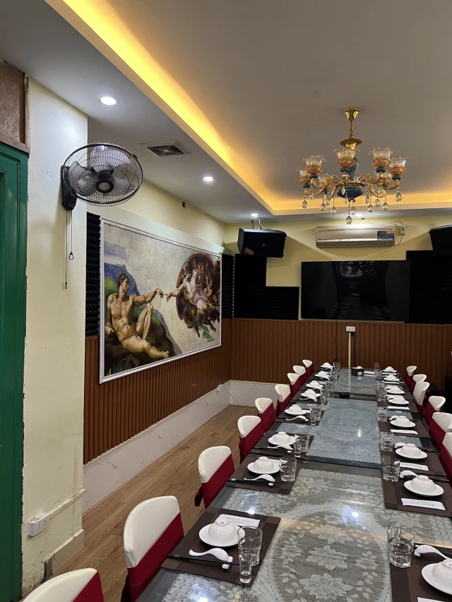 Ớt Xanh - Hồ Đắc Di - không gian 2