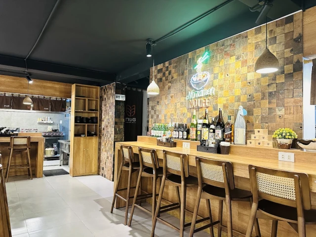 Mugi Ramen & Izakaya - Hàm Nghi - không gian 3
