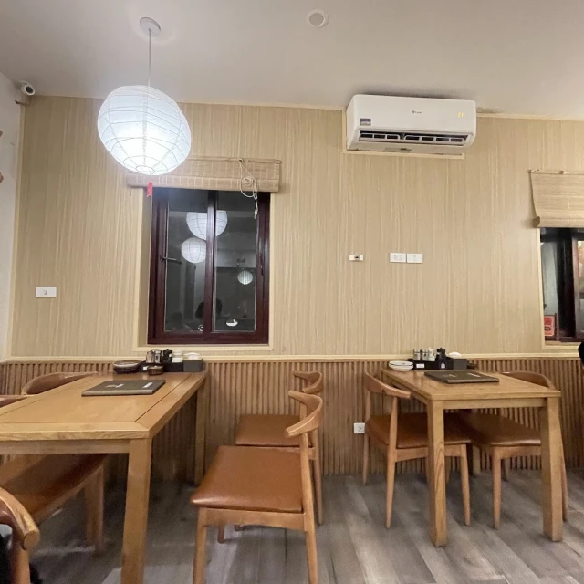 Mugi Ramen & Izakaya - Phan Chu Trinh - không gian 2