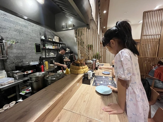 Mugi Ramen & Izakaya - Phan Chu Trinh - không gian 3