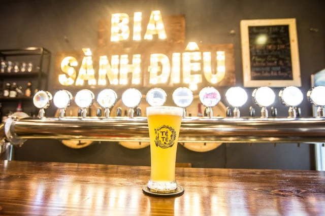 Bia Sành Điệu - Lưu Quang Vũ