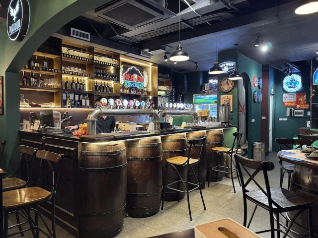 Heaven Beer - Nguyễn Chánh - không gian 3
